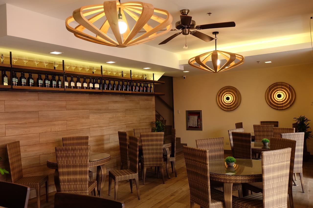 The Piccolo Of Boracay Hotel 3*