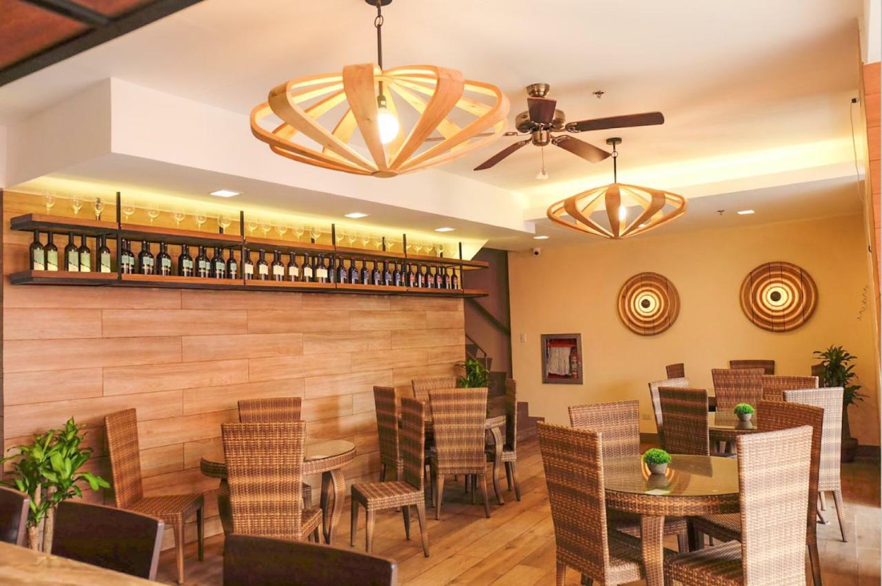 The Piccolo Of Boracay Hotel 3*