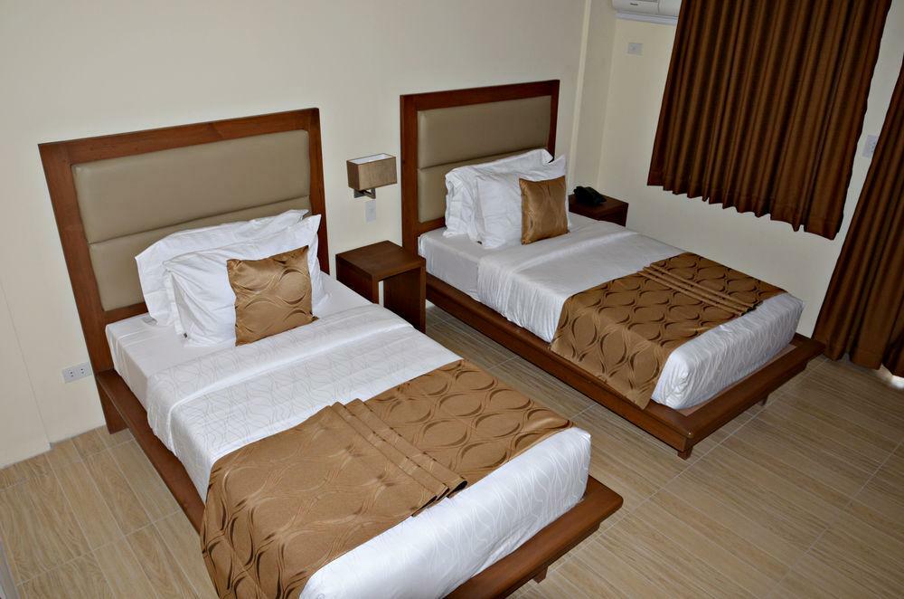 Hotel The Piccolo Of Boracay 3*